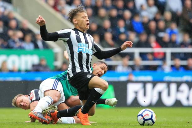 时表现尤其 时表现尤其