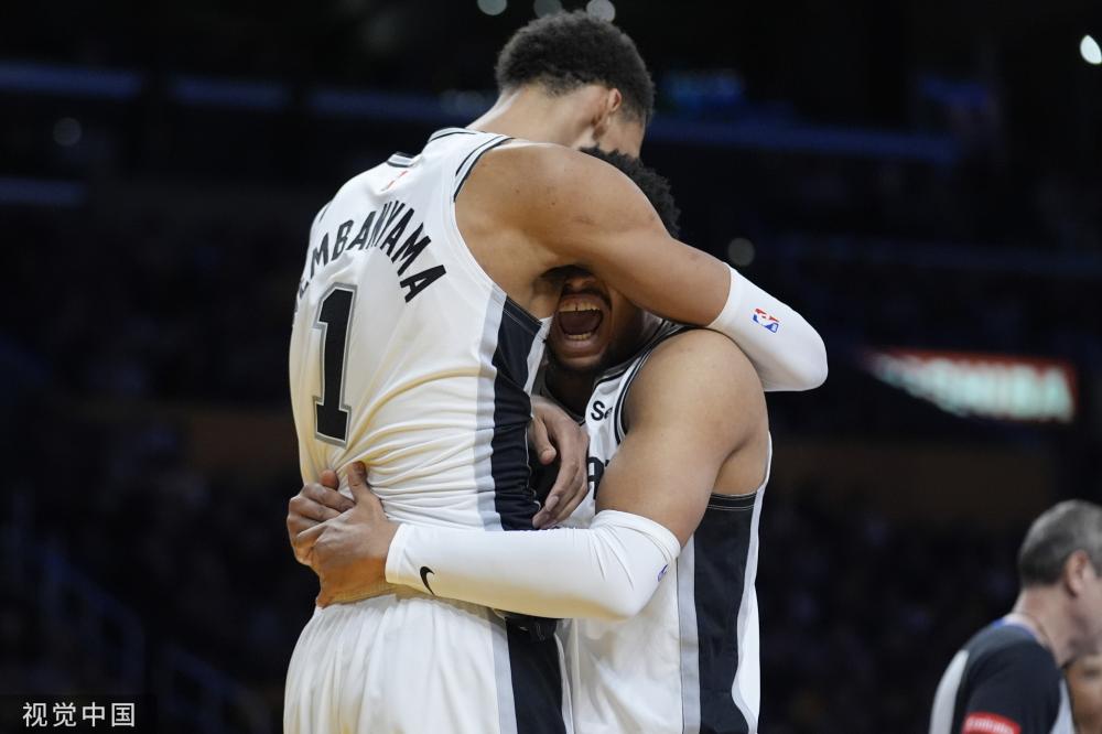 尽管湖人面 尽管湖人面