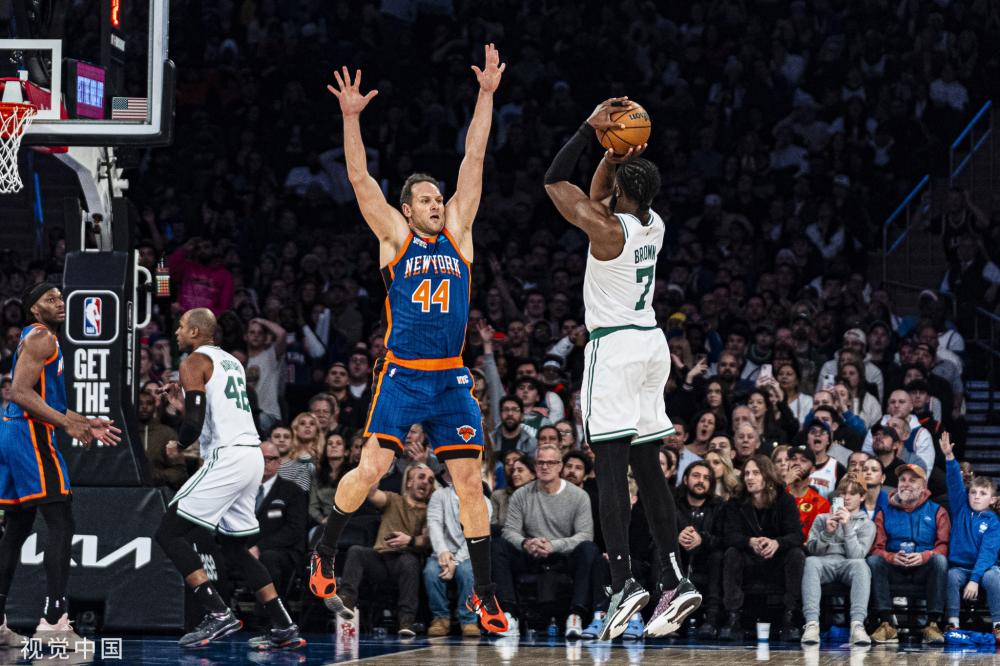 並與資深教 並與資深教