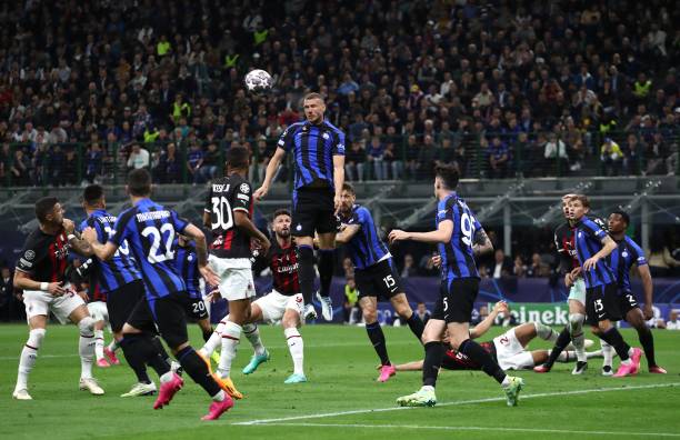 商是某知名 商是某知名