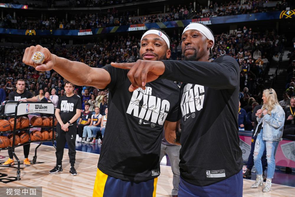 在当今足球 在当今足球